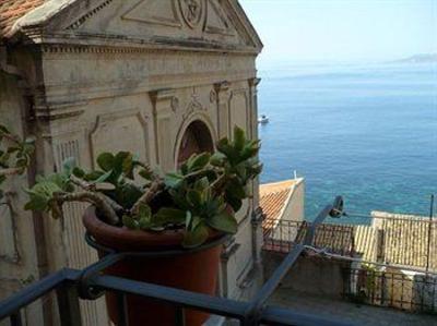 фото отеля La Locandiera Bed & Breakfast Scilla