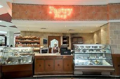 фото отеля Al Bustan Centre & Residence