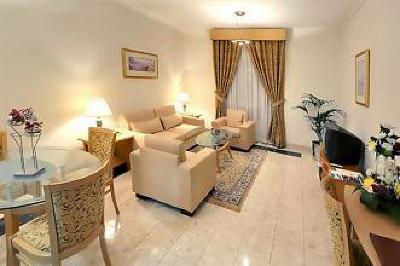 фото отеля Al Bustan Centre & Residence
