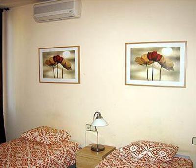 фото отеля LK Hostel Barcelona