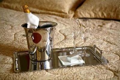 фото отеля English Inn