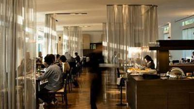 фото отеля Doubletree by Hilton Milan