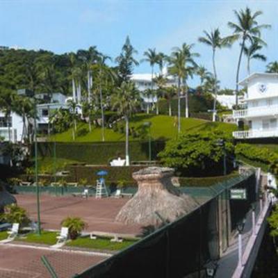 фото отеля Villa Vera Hotel Spa and Racquet Club