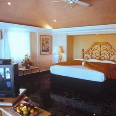 фото отеля Villa Vera Hotel Spa and Racquet Club