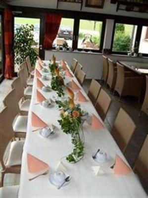 фото отеля Landhotel Huehnerhof