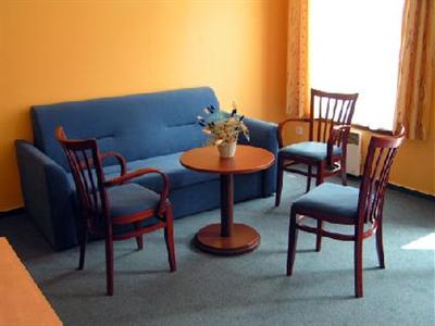 фото отеля Austria Suites & Hotel
