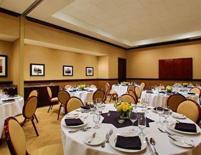фото отеля Sheraton Duluth Hotel