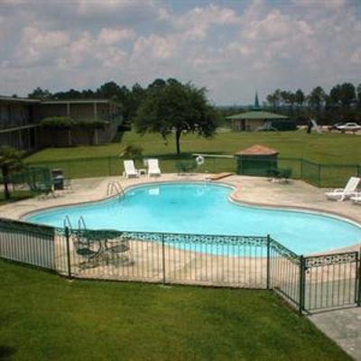 фото отеля Emerald Hills Golf Resort