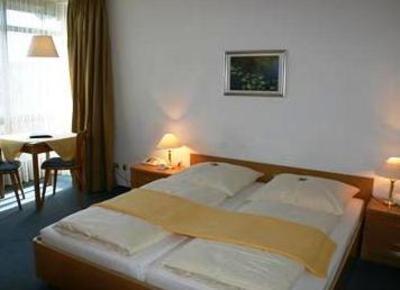 фото отеля Hotel Garni Zum Reschen