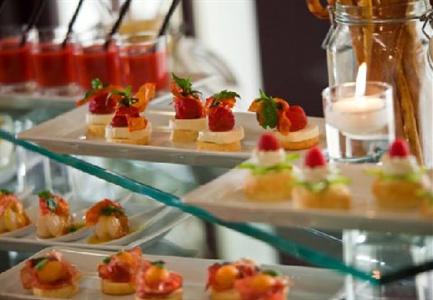 фото отеля Renaissance Wien Hotel