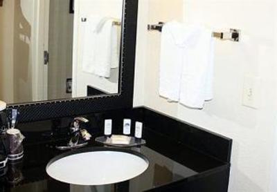 фото отеля Fairfield Inn Wichita East