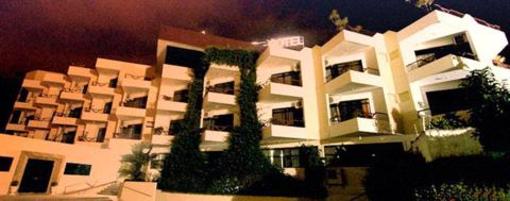 фото отеля Petrolina Palace Hotel