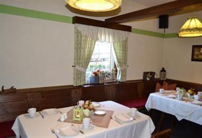 фото отеля Hotel & Restaurant Zur Linde