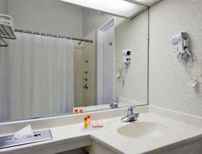 фото отеля Howard Johnson Inn - Ramsey