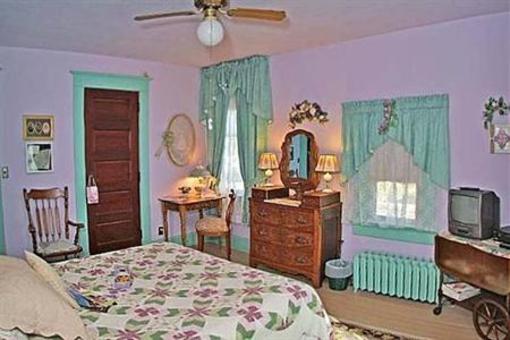 фото отеля Homespun Country Inn