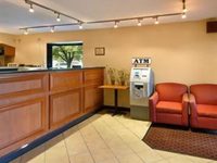 Econo Lodge Airport West