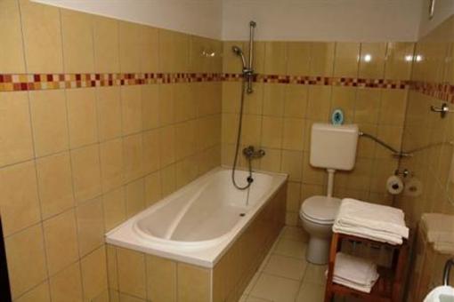 фото отеля Gelleny Szallo Apartman