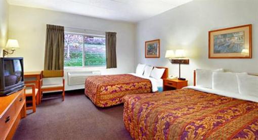 фото отеля AmericInn Lodge & Suites Oakdale