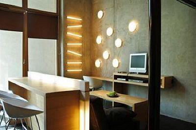 фото отеля La Gioia Designer's Lofts Luxury Apartments