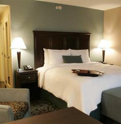 фото отеля Hampton Inn by Hilton Toronto Airport Corporate Centre