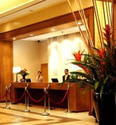 фото отеля Taal Vista Hotel