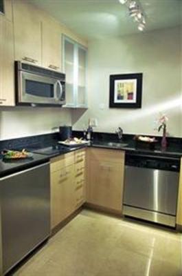 фото отеля Gallery ONE - A Doubletree Guest Suites Hotel