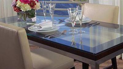 фото отеля Gallery ONE - A Doubletree Guest Suites Hotel