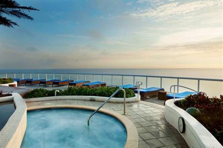 фото отеля Hilton Ft Lauderdale Beach Resort