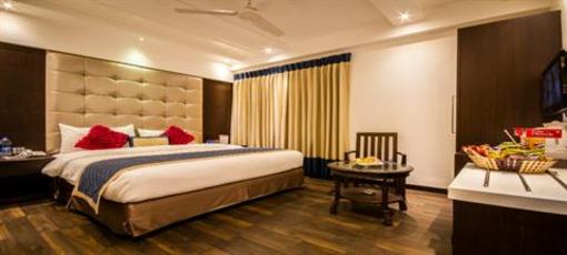 фото отеля Grand Godwin Hotel