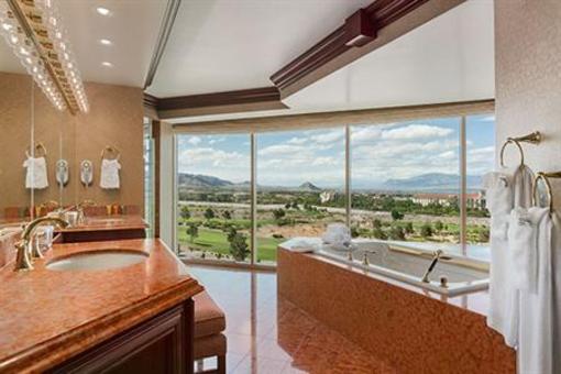 фото отеля Suncoast Hotel and Casino