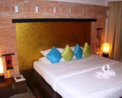 фото отеля Patong Beach Hotel Phuket