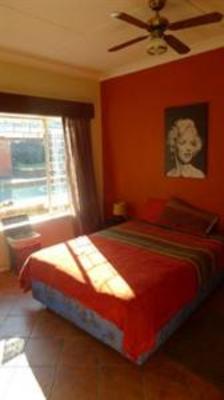 фото отеля Fontainebleau Self-catering Houseshare