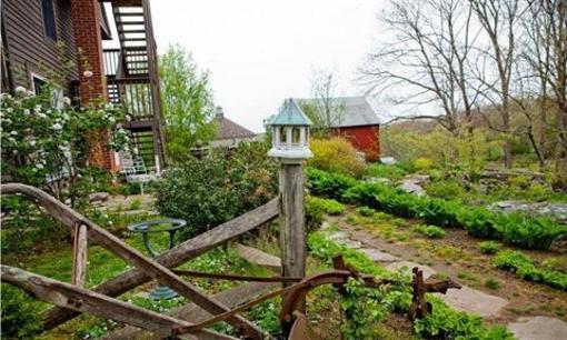 фото отеля Roseledge Country Inn