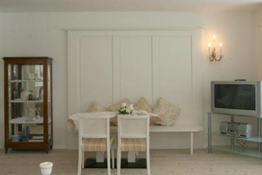 фото отеля Aparthotel Residenz am Schwarzsee Kitzbuhel