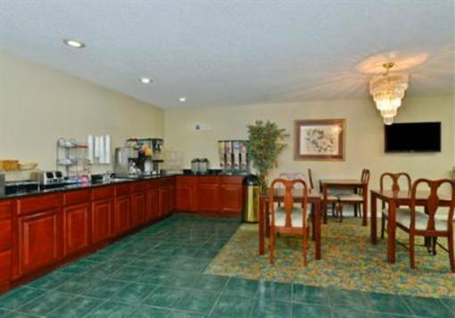 фото отеля Americas Best Value Inn Hazlehurst