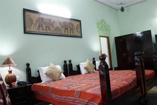фото отеля Kurabar Haveli