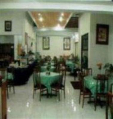 фото отеля Trio Hotel Bandung