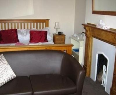 фото отеля Lacey's Guest House