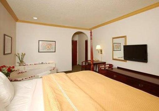 фото отеля Comfort Suites Lubbock