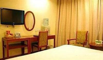 фото отеля GreenTree Inn Railway Station Hotel Weifang