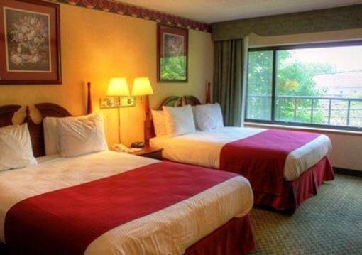 фото отеля Quality Inn Southfield