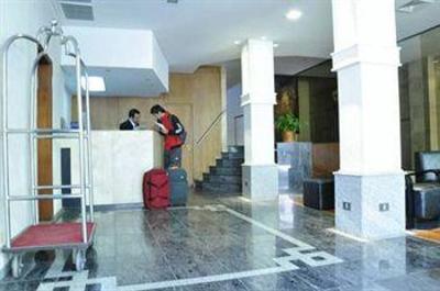фото отеля Reina Victoria Suites & Towers