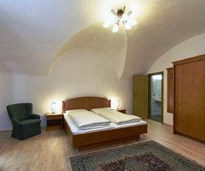 фото отеля Hotel Goldene Krone Salzburg