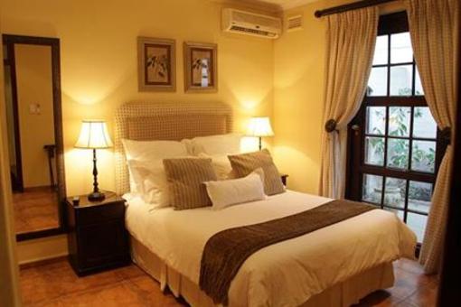 фото отеля Five Burnham Guest House