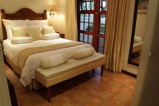фото отеля Five Burnham Guest House