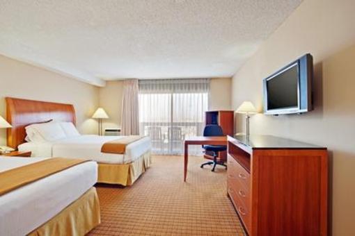 фото отеля Holiday Inn Express Hotel & Suites Ventura Harbor