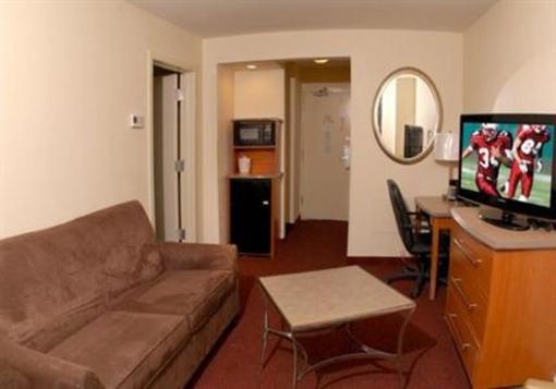 фото отеля Red Roof Inn Downtown Magnificent Mile Chicago