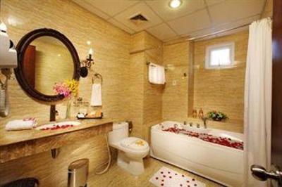 фото отеля A & EM Hotel 132 Ly Tu Trong