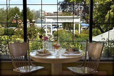 фото отеля Huntingdon Hotel & Suites