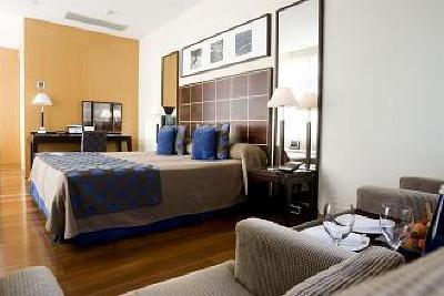 фото отеля Eurostars Executive Hotel